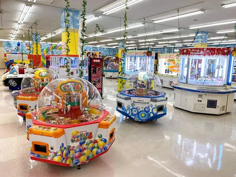 ゲームコーナースタッフ募集！主婦さんや接客未経験の方大歓迎です！（伊集院店）