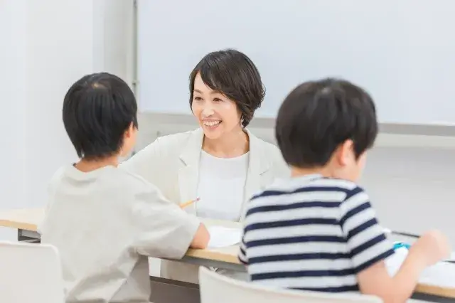子育て世代の方活躍可能！週2日～できるせんせいのお仕事です