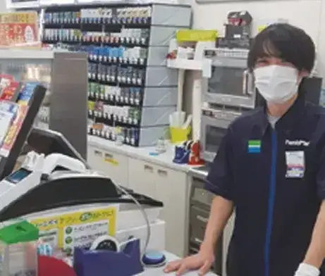 未経験者歓迎!丁寧に指導するので安心です。（ファミリーマート城西店）