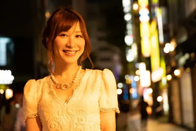 ＜28年の実績×厚労省認可＞初めてのナイトワーク、先輩スタッフのサポートで安心！