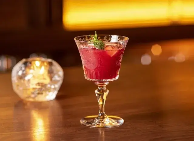 「お酒が飲めなくてもOK！」の安心して働けるスナック