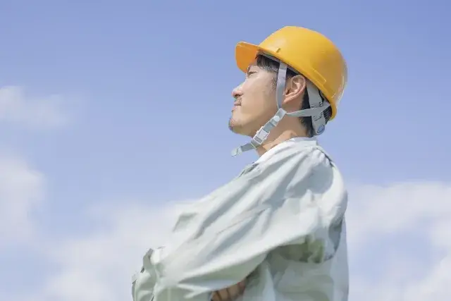 県内唯一のゴムチップ専門加工！未経験からでもOK！日給10,000円～15,000円！