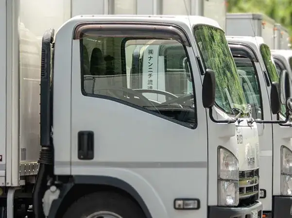 ６５歳まで社員として働けます！全車パワーゲートで作業性UP！配送ドライバー募集