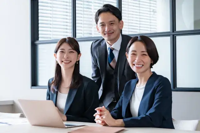 株式会社まんてんの事務アシスタント募集！経験者の方優遇＆未経験スタートもOK