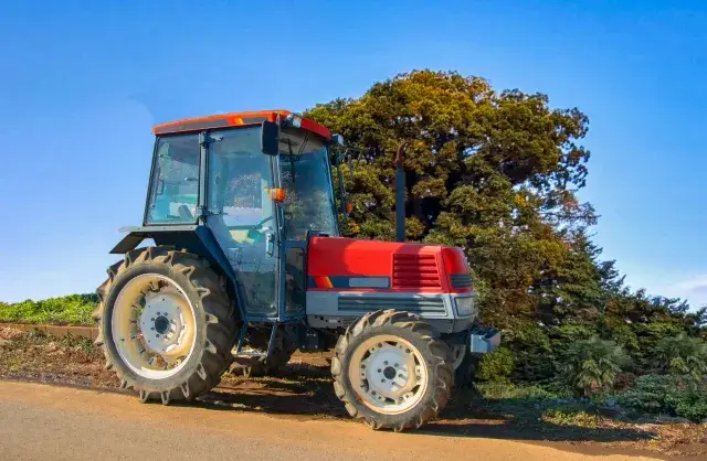 【土日お休み】【時給1200円】【未経験OK】農機具製造の塗装前準備スタッフ募集！