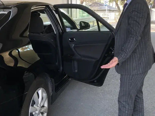 官公庁送迎ドライバー（役員・要人送迎）／正社員（請負）