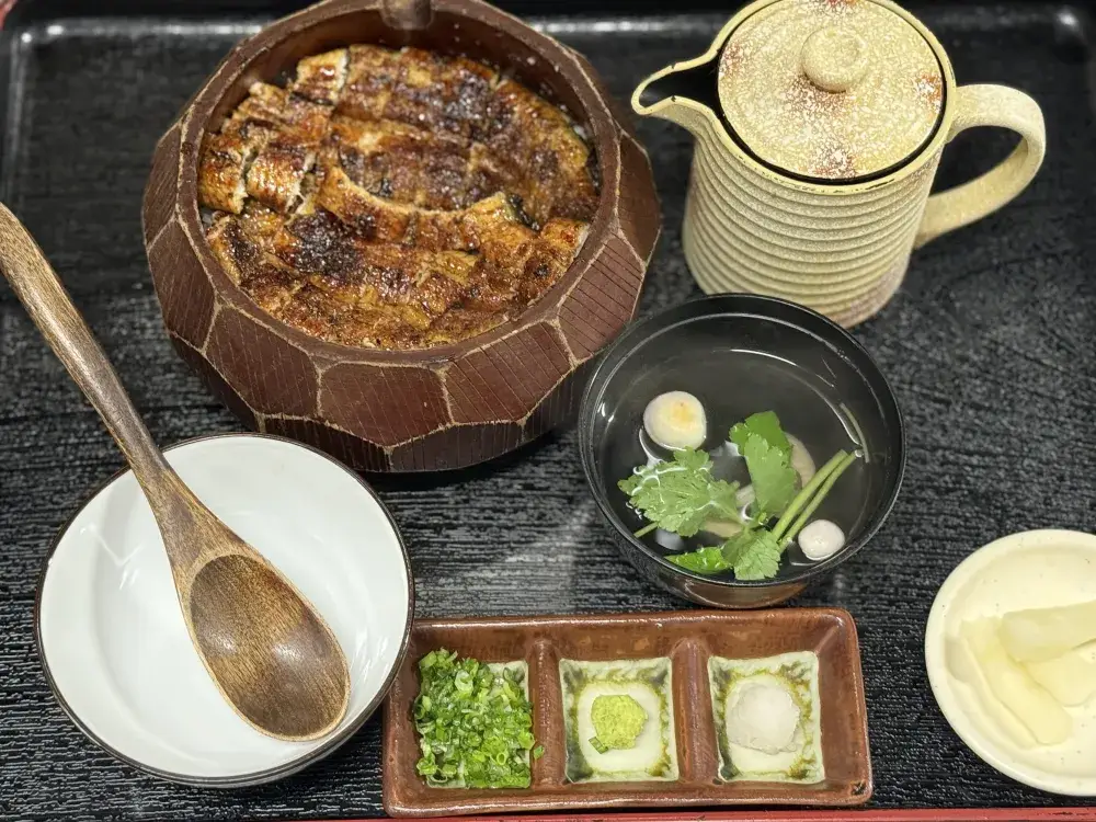 平日昼のみ歓迎！高時給のうなぎ店スタッフ