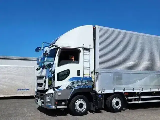 配送4tドライバー募集 ※ブランクのある方歓迎、40～50代も活躍中