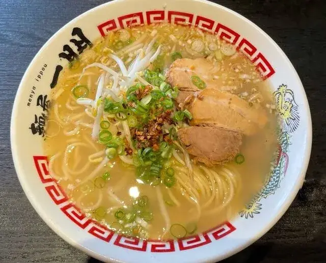 難しい仕事ナシ。ラーメン屋のホール&調理補助スタッフ募集