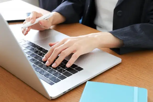 未経験OK！時給1220円×土日祝休み♪データ入力中心の一般事務／残業ほぼなしで働きやすさ◎