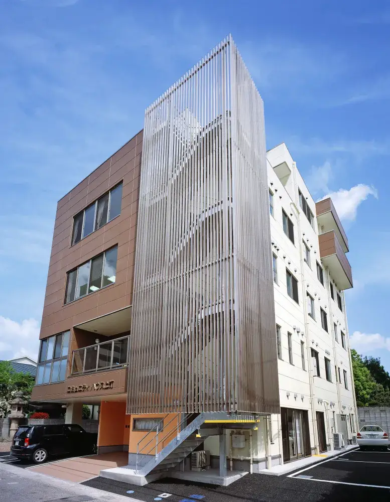 20～50代活躍中／有料老人ホーム南洲の杜+デイサービスで介護福祉士募集