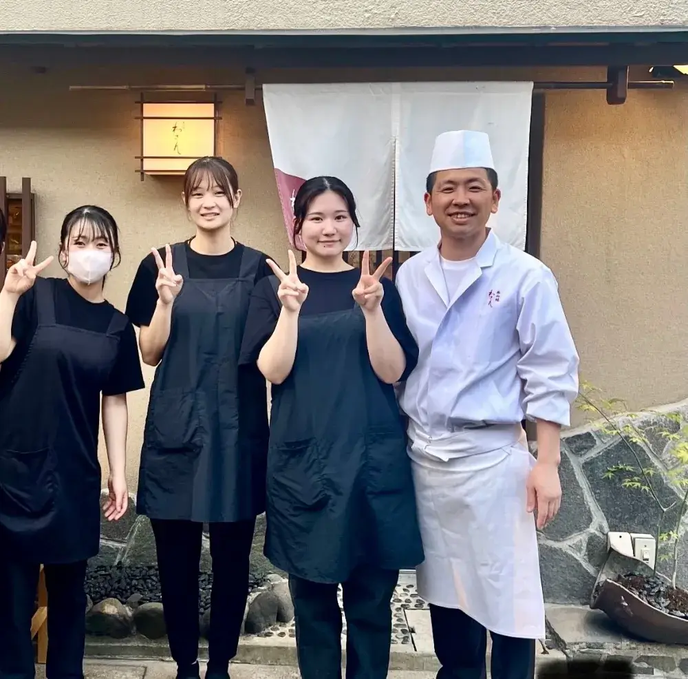 未経験大歓迎！まかないあります！