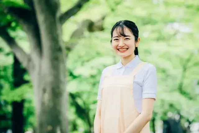 【未経験者歓迎・夜勤のみ・資格不要】週1日～・WワークOK｜日給14,000円以上｜女性活躍中・女性棟でのお仕事｜介護なしの世話人募集