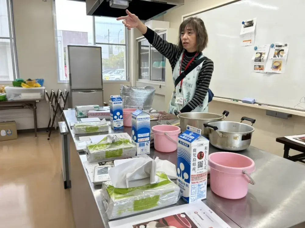 調理体験や、工作などの体験活動も♪考える力や協力しあえる力を育てます