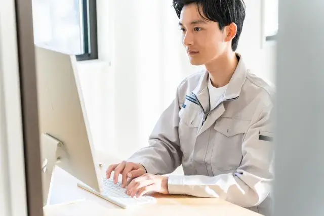 【賞与4.2ヶ月×フレックス勤務】設計だけじゃない。設備開発まで携われる自動車部品メーカーのエンジニア募集！