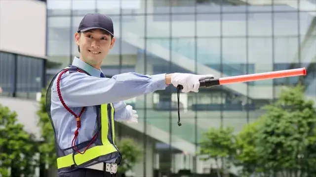 男女警備員(交通誘導等)募集！