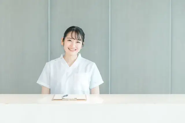 【上荒田町】土日祝お休み・総合病院での病院受付案内業務／経験者優遇・未経験者も歓迎♪