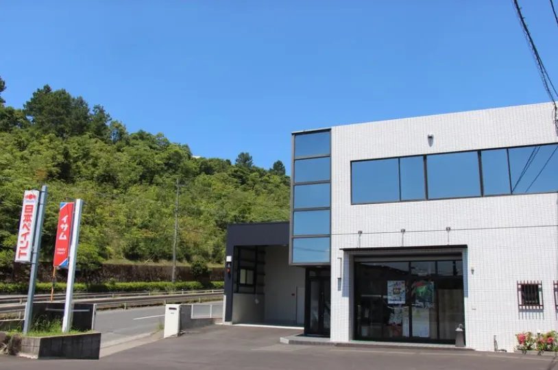 【未経験スタートの先輩が多数活躍中！】塗料用品のルート配送・倉庫管理｜基本土日祝休み｜マイカー通勤OK♪