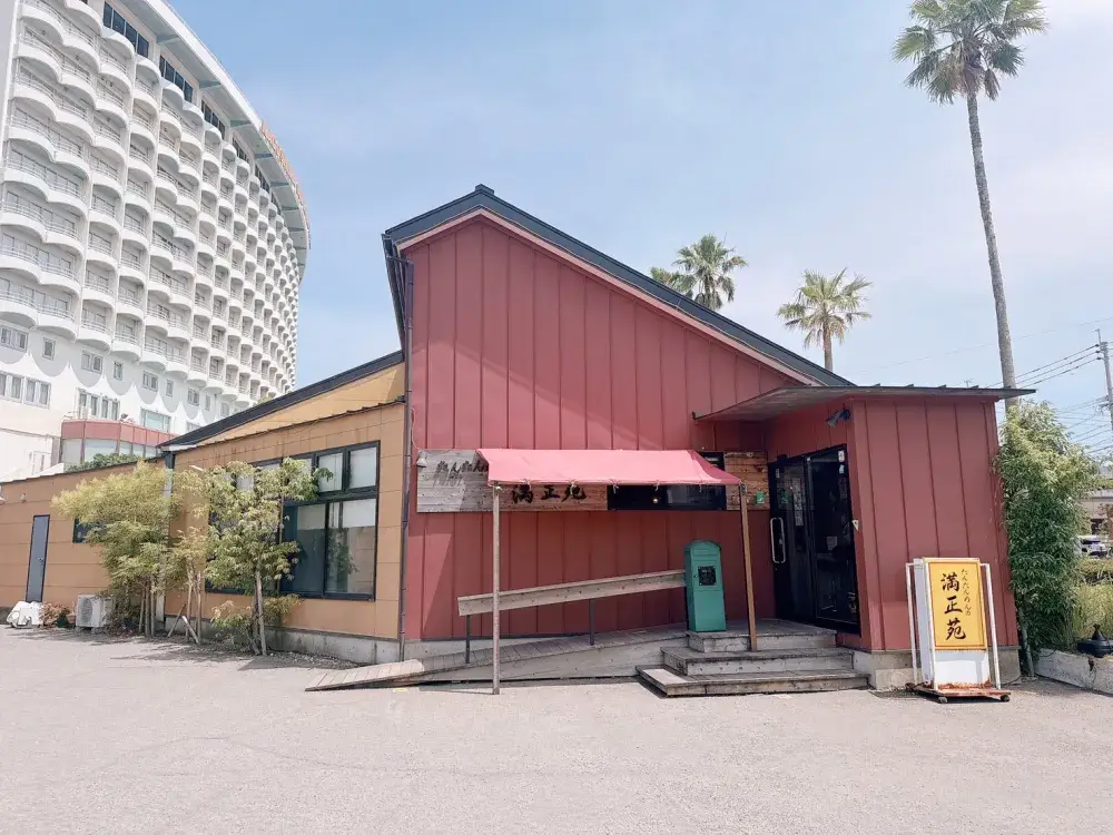 鹿児島中華料理店のホールスタッフ