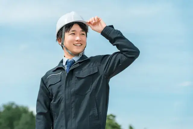 【基本12時or13時出勤】未経験から「船の整備士」を目指せるお仕事！市丸グループ特典あり（単身寮・入社支度金有）
