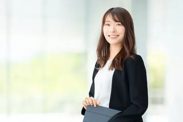 「もう一度、銀行の仕事へ」経験を活かそう！ブランクOK｜週3日〜始める窓口スタッフ募集