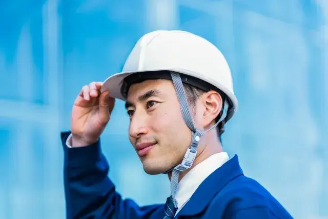 【未経験でも月給30万円・基本17時まで】現場管理のお仕事（資格・特別なスキルも不要）｜希望休も取得可能です