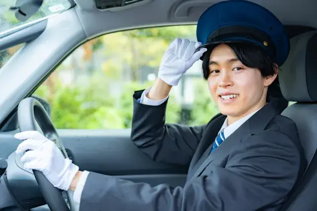 【経験者歓迎・ブランクOK】配車中心で安定収入可能！タクシードライバー（勤務スケジュールの調整が可能♪）