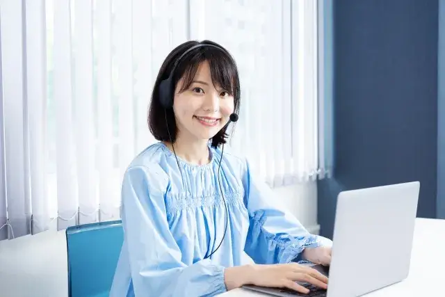 【1ヶ月研修後は在宅勤務×未経験OK×時給1250円】リピーター対応8割以上！テレビ通販の注文受付・問い合わせ対応スタッフ募集