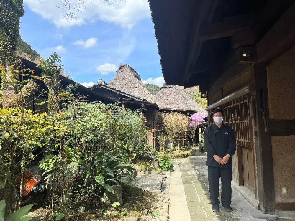 未経験の方も積極採用中！霧島の古民家風宿で働きませんか★ ＜ホテル/旅館＞