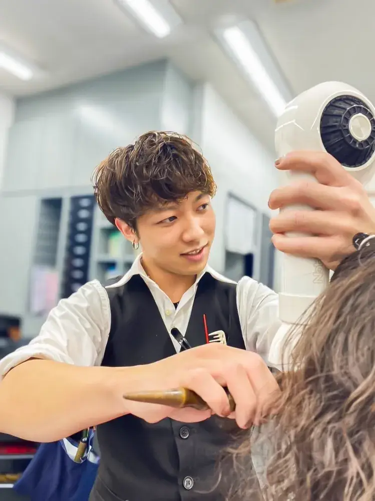 実は… { 人生に触れる｝お仕事です★