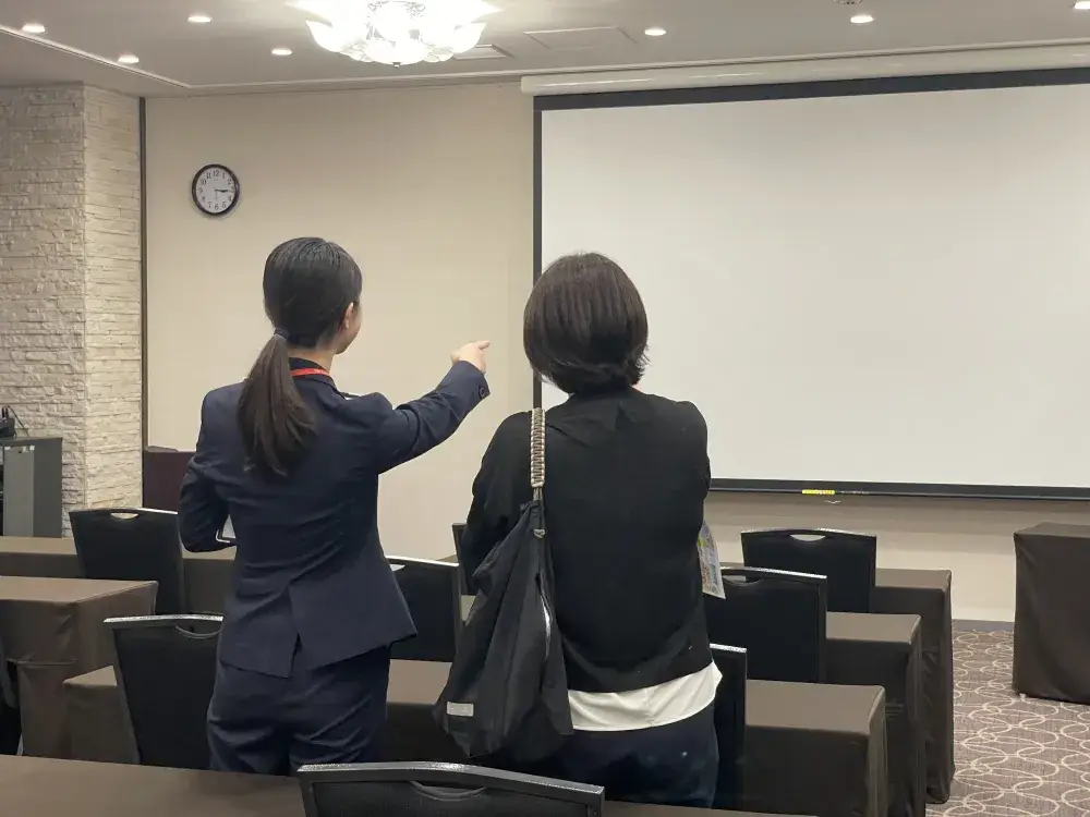 ビジネス成功を支える空間プロデュースのお仕事！リーダー候補として新たなキャリアをスタートしよう
