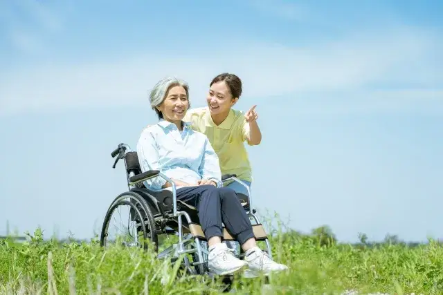 週2、3日〜OK！家庭と両立しやすい介護スタッフ（パート）募集