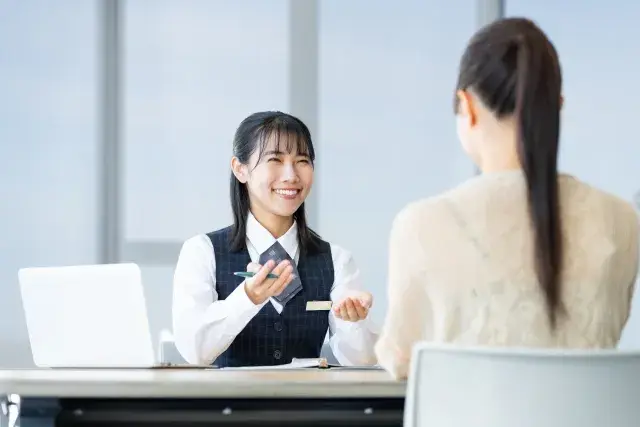 南国殖産のドコモショップスタッフ募集中！
