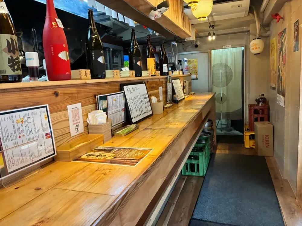 8月中旬グランドオープン／ 天文館の客席15席ほどの落ち着いた居酒屋で、オープニングスタッフ募集！  