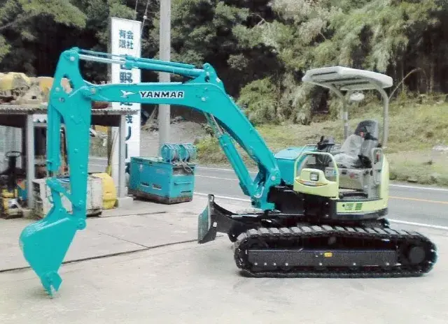 車両系の免許を活かせる！建設機械車輛軽整備スタッフ募集