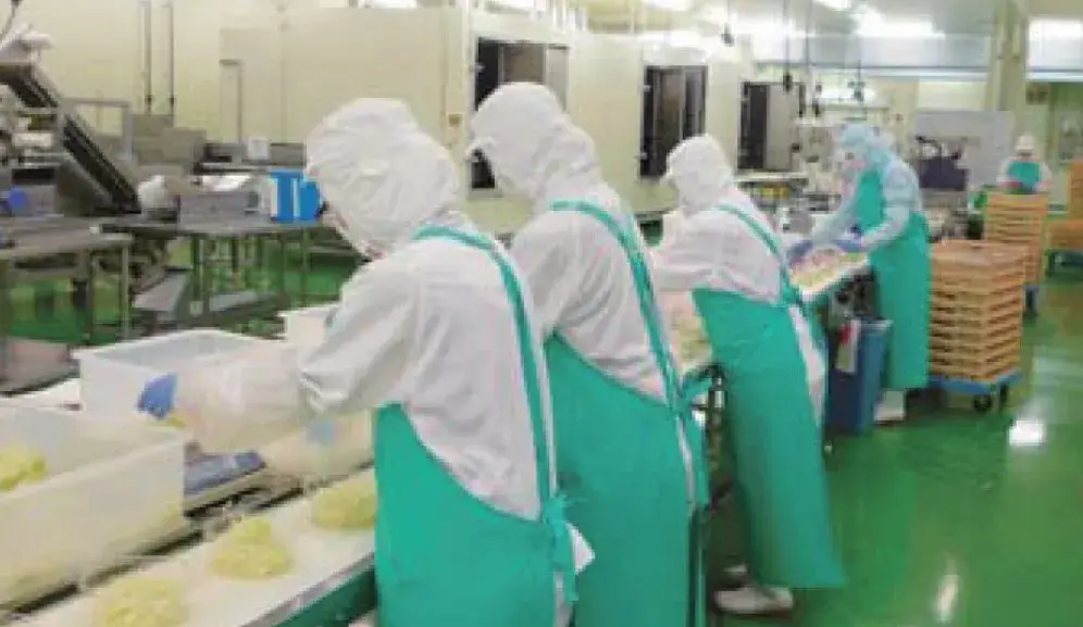 同じスタートラインのスタッフが多く安心！工場内カンタン作業